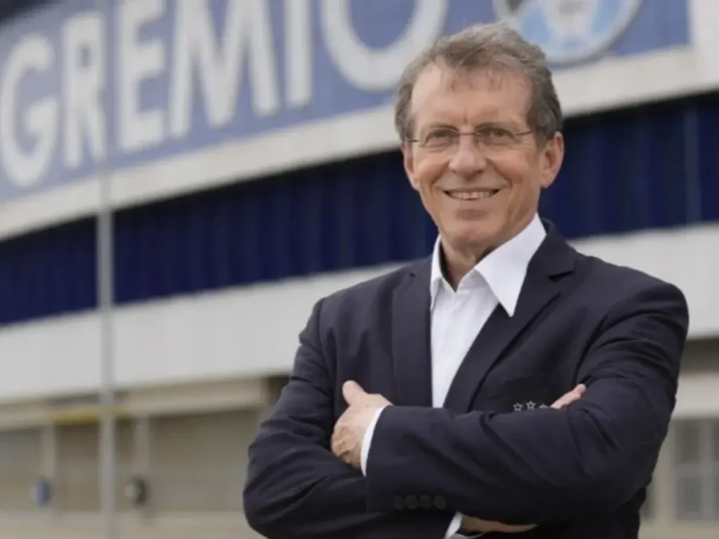 Grêmio: Odorico Roman assume mandato e futuro de Mano Menezes está em jogo