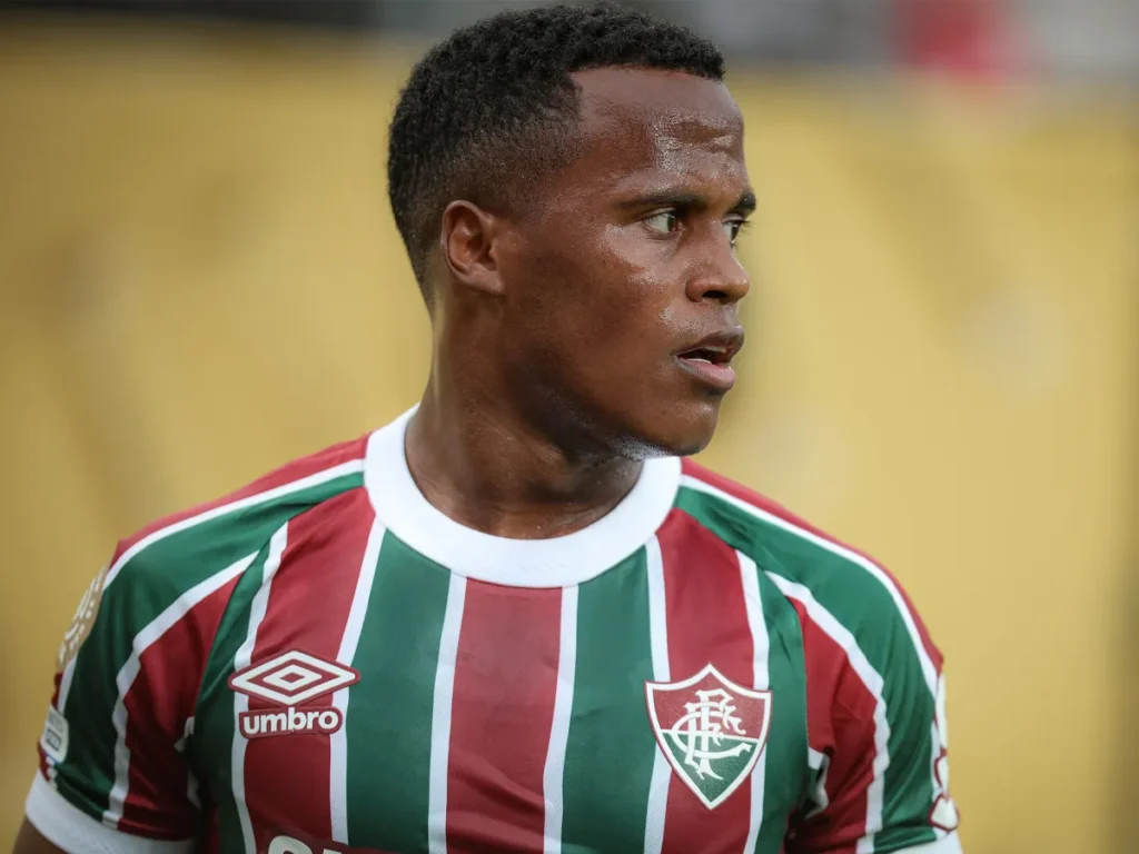 Jhon Arias sobre retorno para o Brasil: "Fluminense é a minha casa"