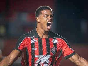 Remo acerta empréstimo do atacante Carlinhos; saiba detalhes