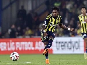 Atlético-MG sonda Fred; Fenerbahçe não quer negócio