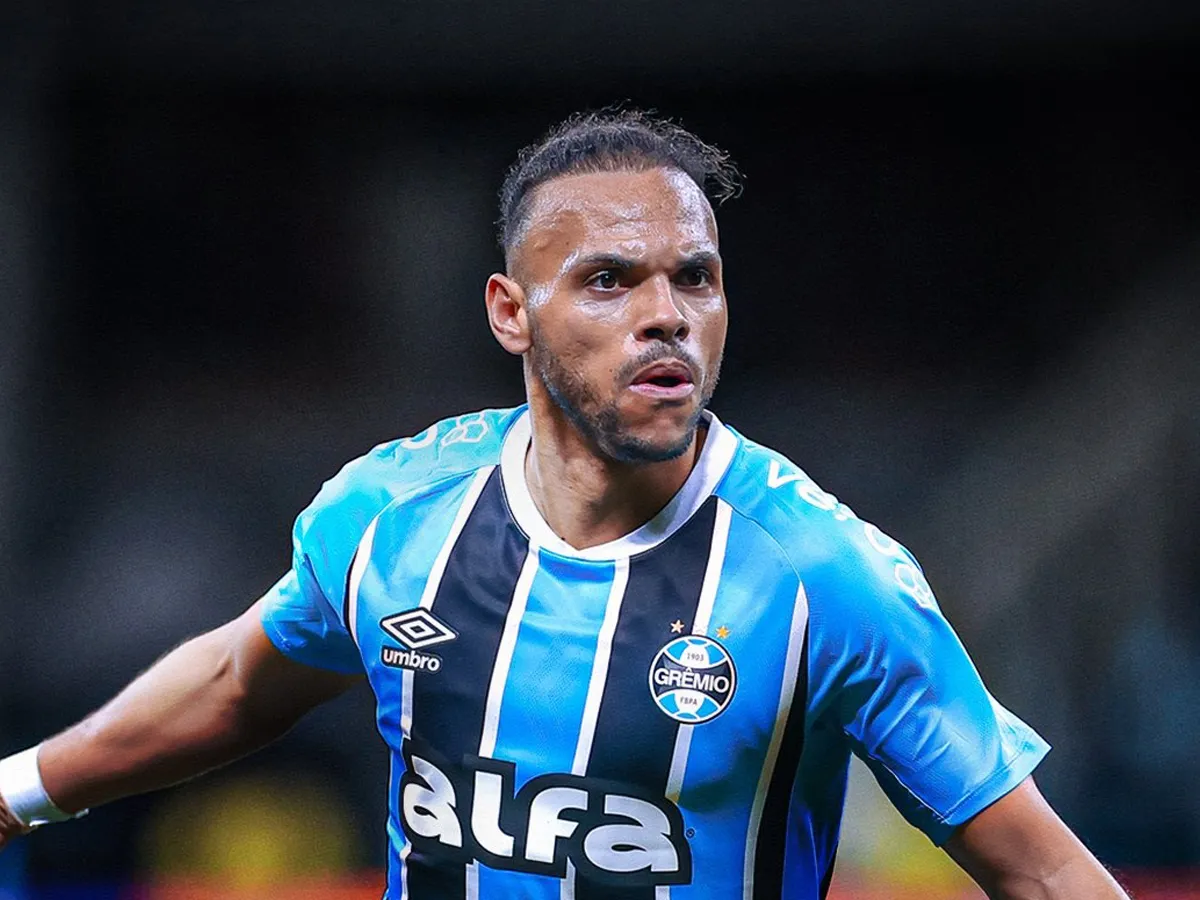 Grêmio quita parte da dívida com Braithwaite; saiba os valores