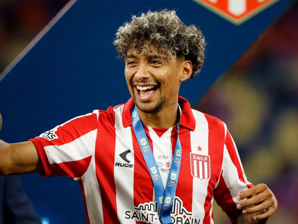 Cristian Medina no Botafogo? Veja números do jogador e entenda interesse do clube