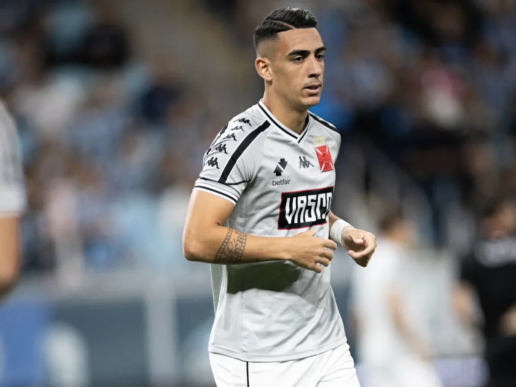 Puma Rodríguez no lugar de Lucas Piton; veja provável Vasco contra o Fluminense