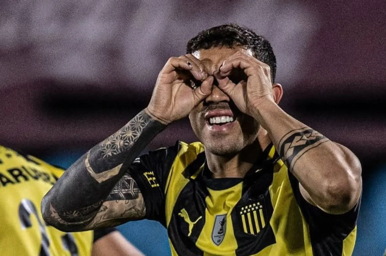 De volta ao Fluminense? Entenda a situação de David Terans no Peñarol