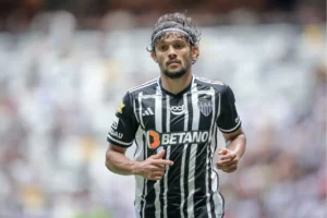 Sem espaço no elenco, Gustavo Scarpa recebe sondagens do exterior e pode deixar o Atlético-MG