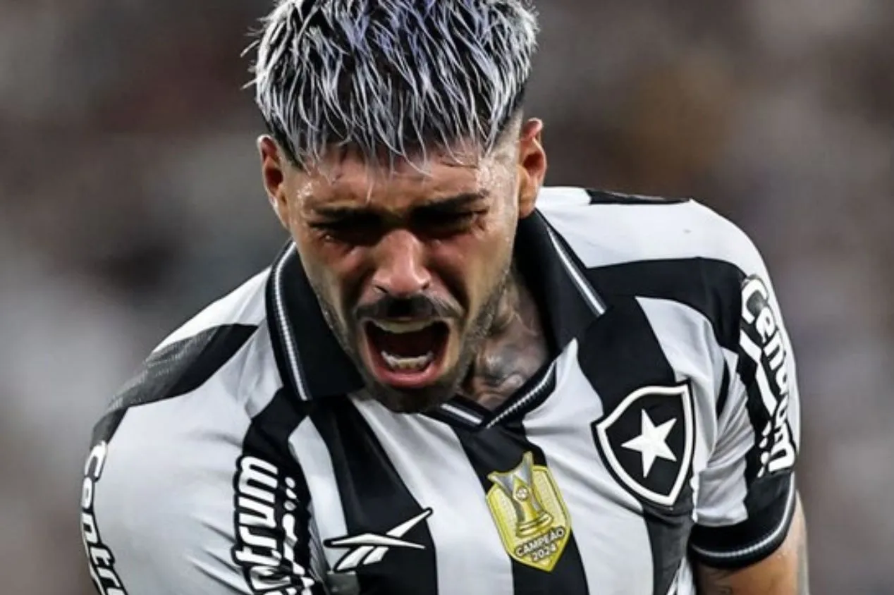 Crise financeira no Botafogo trava renovação com Alexander Barboza; Fluminense segue de olho