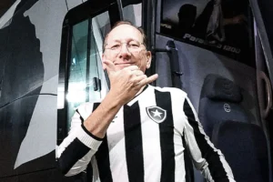 Marco Marcondes: Botafogo, Eagle e Textor: quando o céu cobra a conta