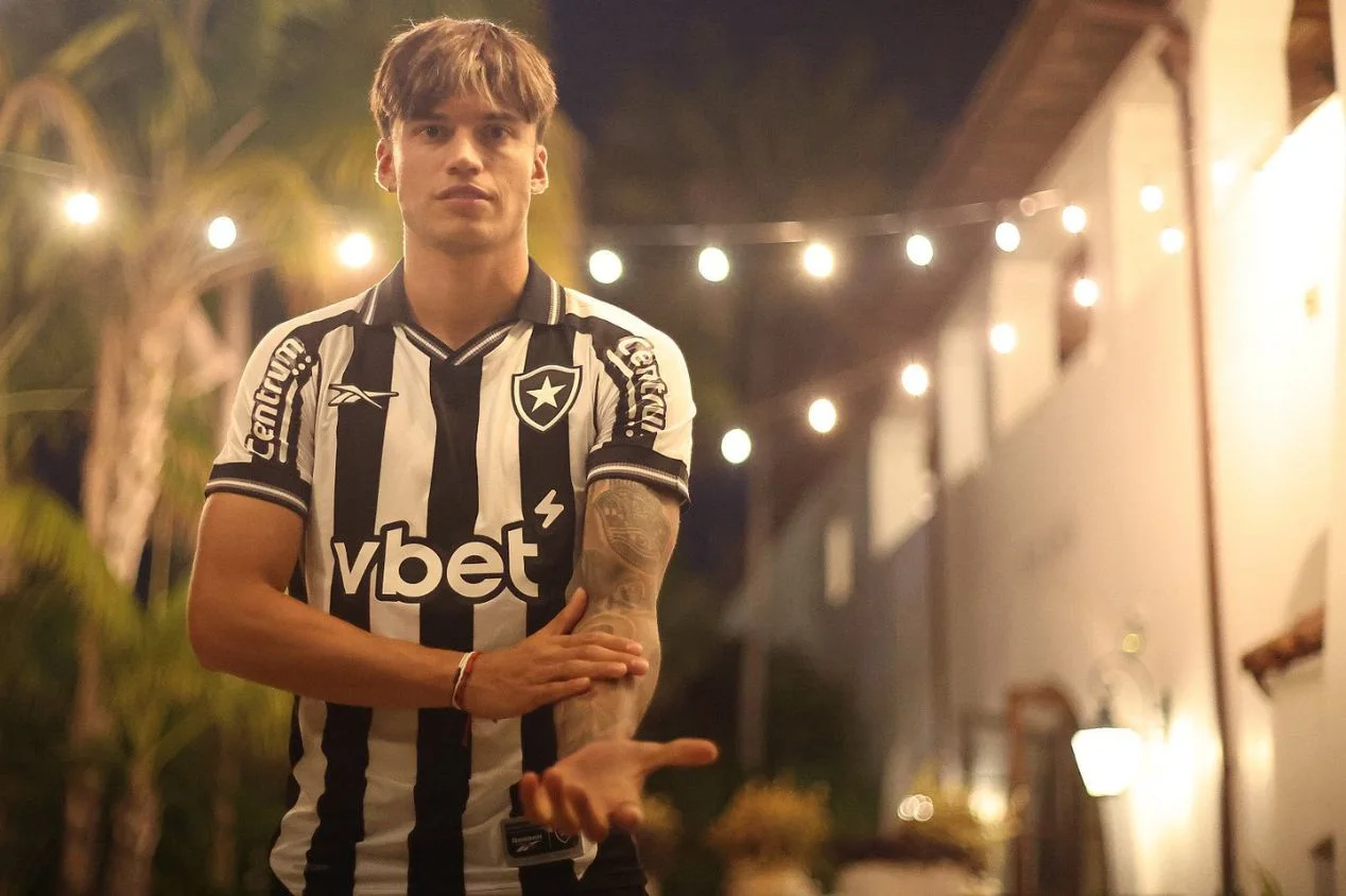 Botafogo: folha salarial pesa, e salário de Joaquín Correa trava avanço com o São Paulo