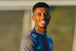 Flamengo prepara proposta por Marcos Antônio, mas São Paulo fixa valor recorde; saiba detalhes