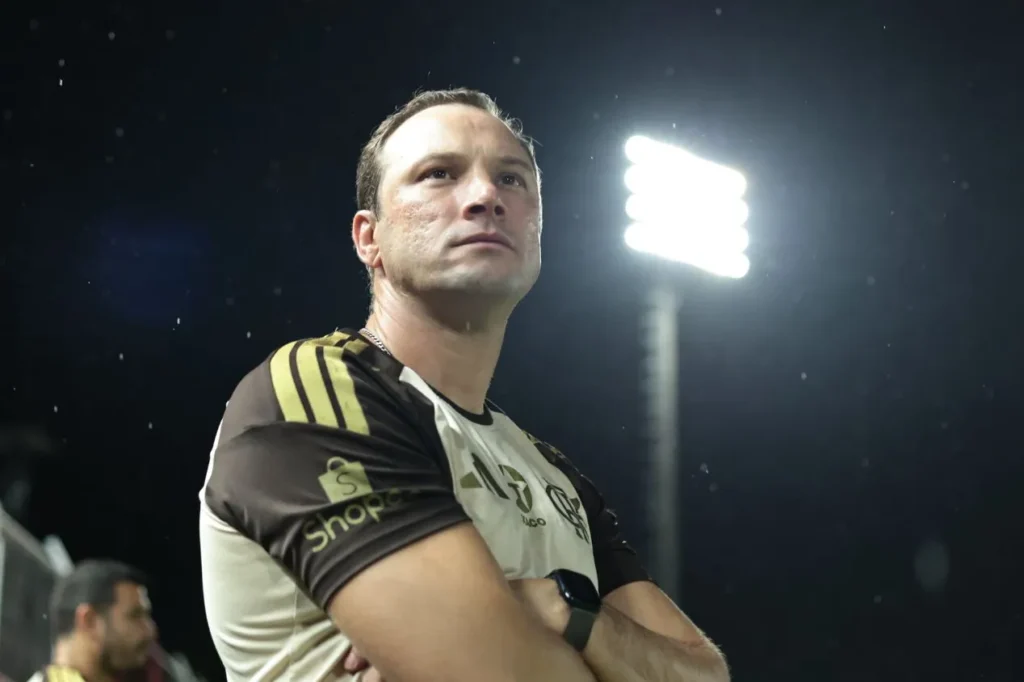 Cariocão 2026: Flamengo volta a campo com sub-20 e tenta reação contra o Volta Redonda