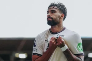 Forma de pagamento vira principal entrave entre Flamengo e West Ham por Lucas Paquetá; saiba detalhes
