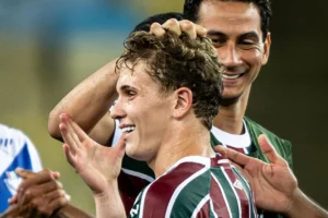 Fluminense empresta lateral ao Náutico para a disputa da Série B do Brasileirão; saiba detalhes