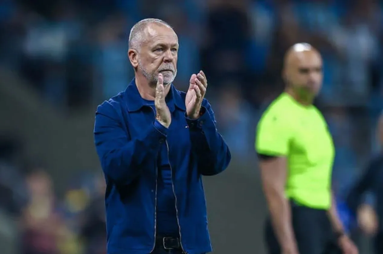 Ex-técnico da Seleção Brasileira recusa convite para disputar vaga de deputado federal; saiba detalhes