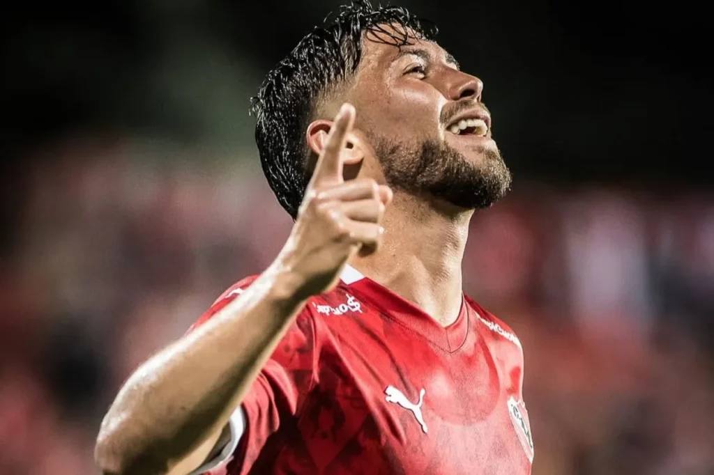 Felipe Loyola no Santos: saiba salário, tempo de contrato, multa rescisória e detalhes da operação