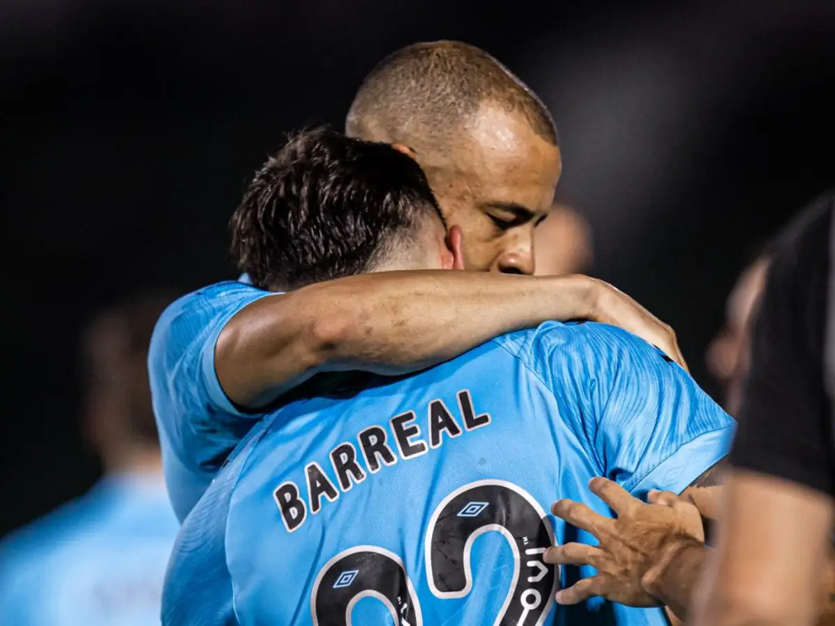 Álvaro Barreal marcou para o Santos diante do Guarani