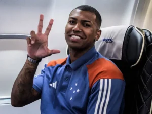 Cruzeiro: volante Walace inicia pré-temporada com foca na reconquista de espaço; entenda