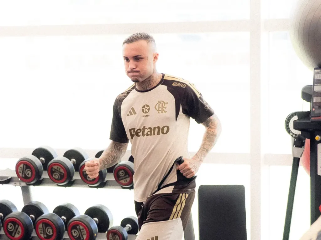 Flamengo negocia renovação de contrato do atacante Everton Cebolinha; saiba detalhes