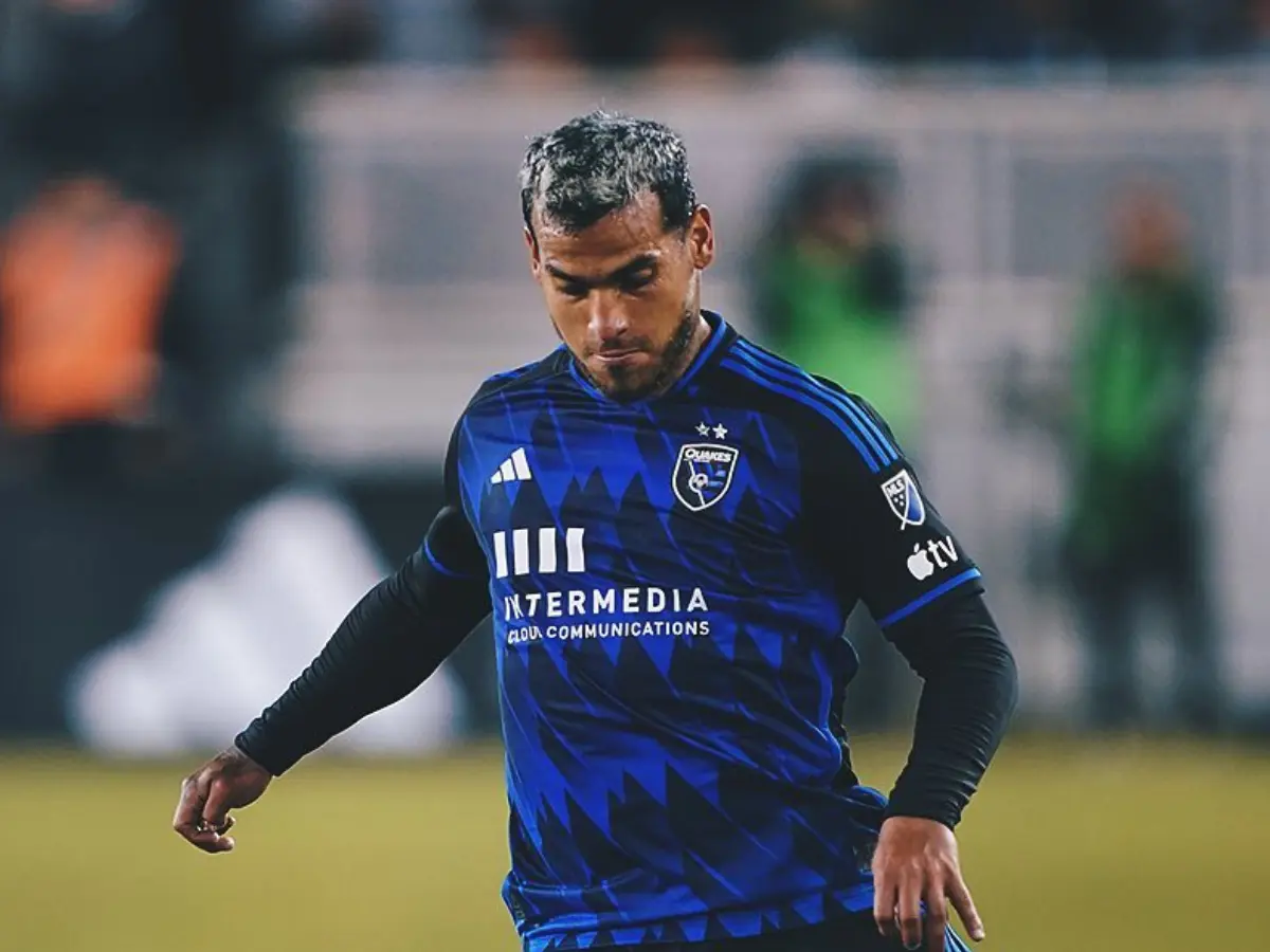 Alianza Lima afasta jogadores denunciados por estupro, incluindo ex-lateral do Flamengo; saiba mais