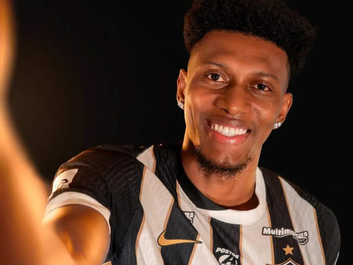 Atlético-MG fecha com atacante Mateo Cassierra para o ataque; saiba detalhes