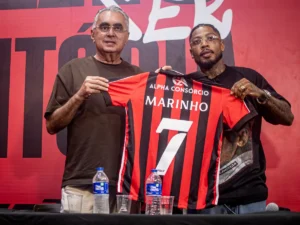 Marinho está no BID como jogador do Vitória
