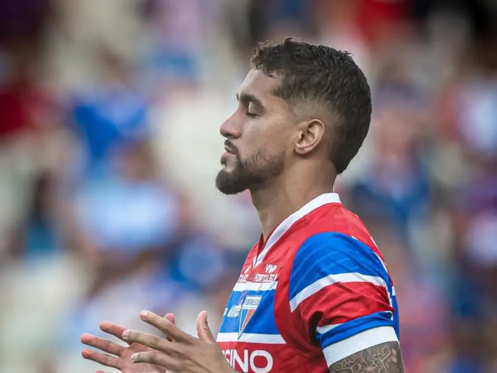 Matheus Pereira acerta com o Corinthians