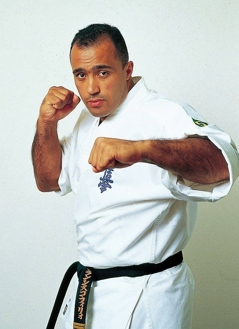 O nocaute que mudou o eixo do K-1 e colocou Francisco Filho entre os imortais da luta