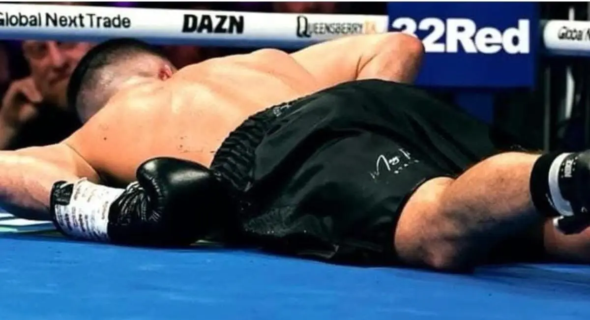 Brandon Figueroa acerta golpe decisivo em Nick Ball no 12º round em Liverpool