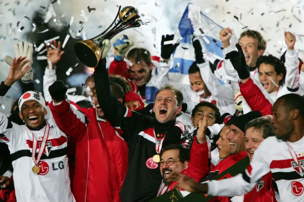 Rogério Ceni e mais: Quem são os maiores pegadores de pênaltis do futebol mundial