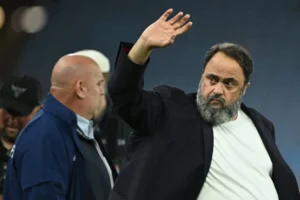 Bastidores: saiba como Evangelos Marinakis impediu ida de ex-Flamengo para o Benfica