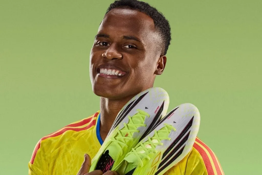 Salário de Jhon Arias no Palmeiras não colocaria atacante nem entre os 10 maiores do Brasil; veja valores