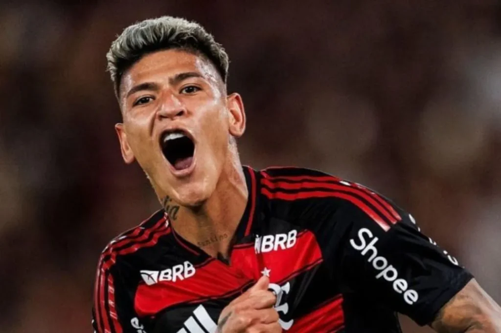 Jorge Carrascal se consolida como peça-chave do Flamengo no início da temporada