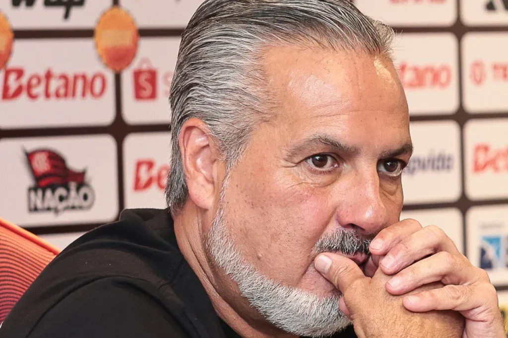 Chegada de Benzema ao Al-Hilal pode facilitar negociação entre Flamengo e Marcos Leonardo; entenda