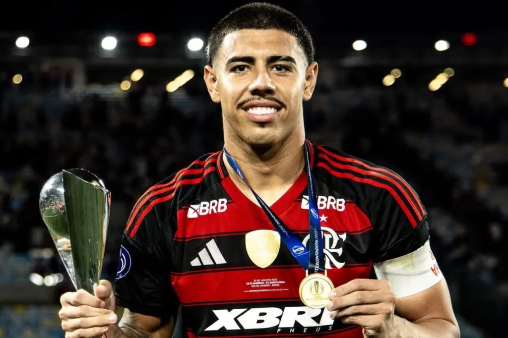 Flamengo acerta venda de Iago Teodoro para o Orlando City; saiba valores e tempo de contrato