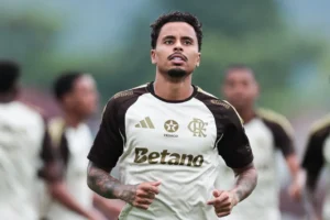 Fernando Diniz tenta convencer Allan a deixar o Flamengo para defender o Vasco; saiba detalhes