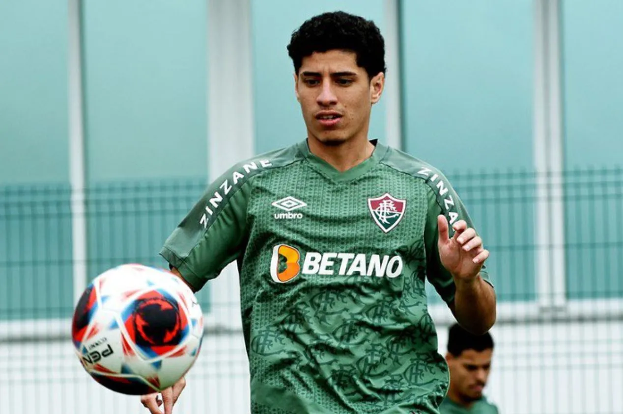 Fluminense empresta Yago Ferreira para clube dos Emirados Árabes