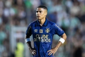 Junior Barranquilla ameaça cobrar valor integral por José Enamorado e pressiona o Grêmio; entenda