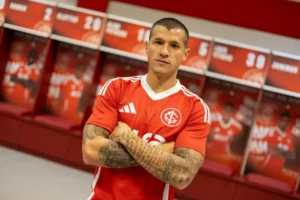 Após passagem discreta pelo Internacional, Alan Benítez acerta com clube paraguaio