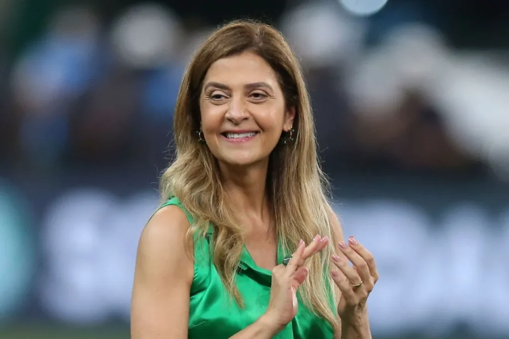 Palmeiras equilibra gastos e economia em reformulação do elenco para 2026