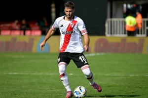 River Plate estreia com vitória apertada na Copa Argentina; Matías Viña é titular