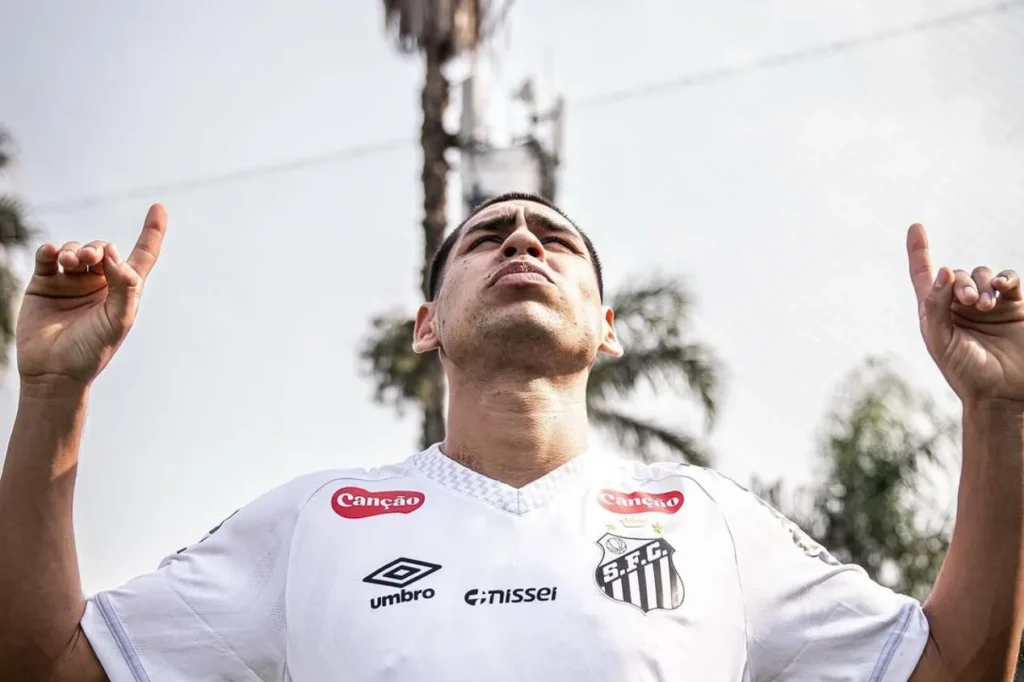 Salário, contrato e cláusulas: entenda a negociação entre Santos e Portsmouth por Gustavo Cabellero