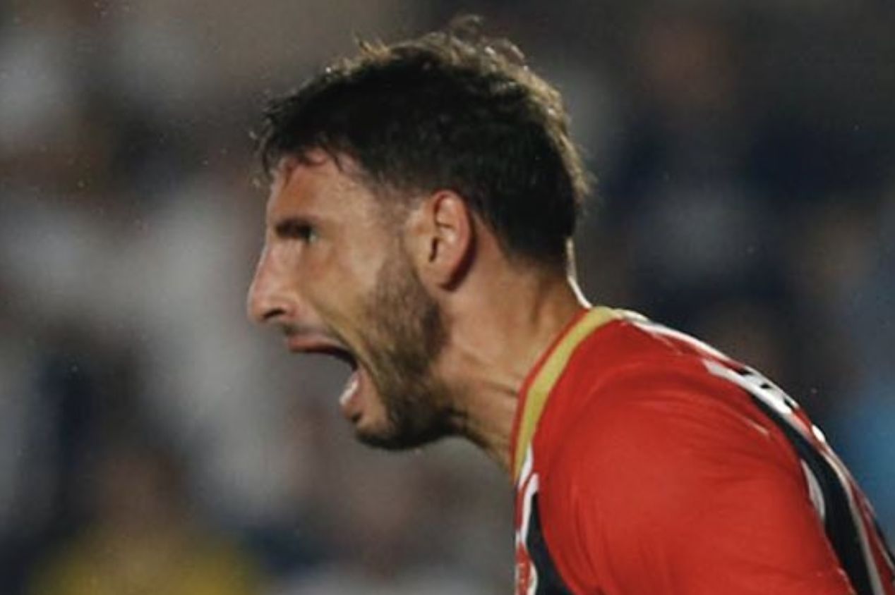 Entenda por que Jonathan Calleri ainda não renovou com o São Paulo