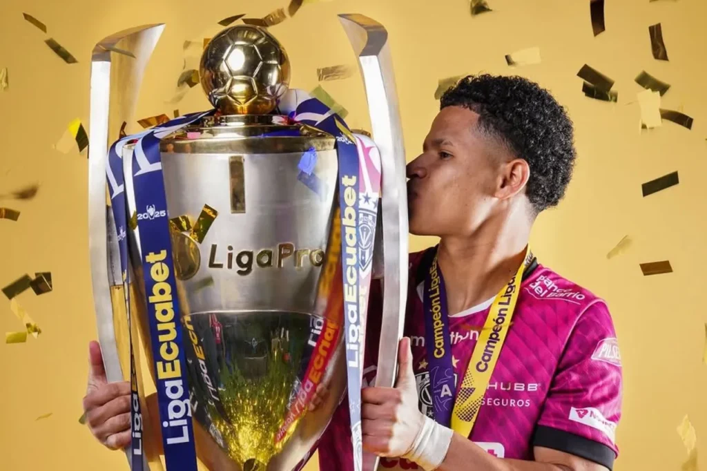 Vasco mira Patrik Mercado, do Independiente del Valle; saiba valor