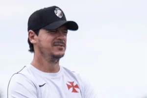 Vasco mantém Fernando Diniz e descarta demissão no momento; saiba detalhes