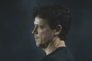 Vasco de Fernando Diniz tem apenas 27% de aproveitamento e vive sequência preocupante