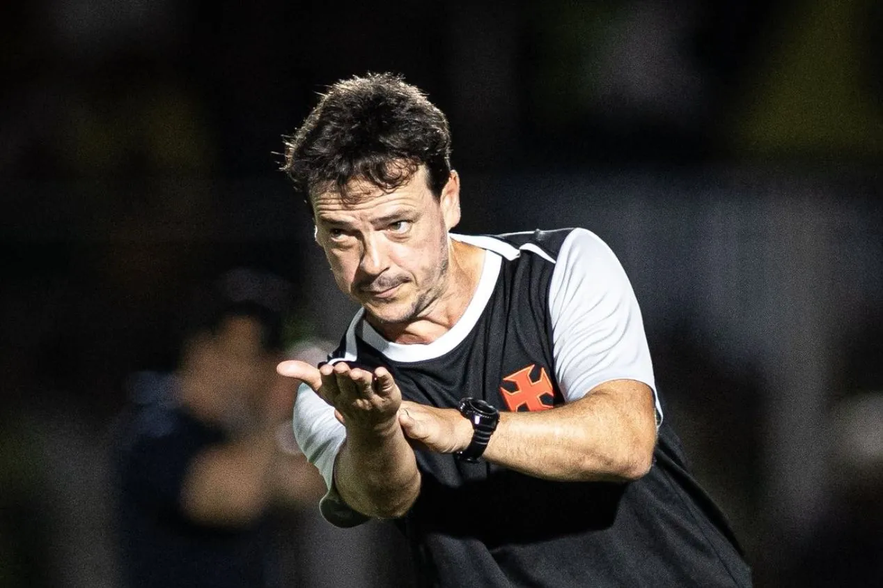 Fernando Diniz permanece no Vasco mesmo em caso de derrota para a Chapecoense