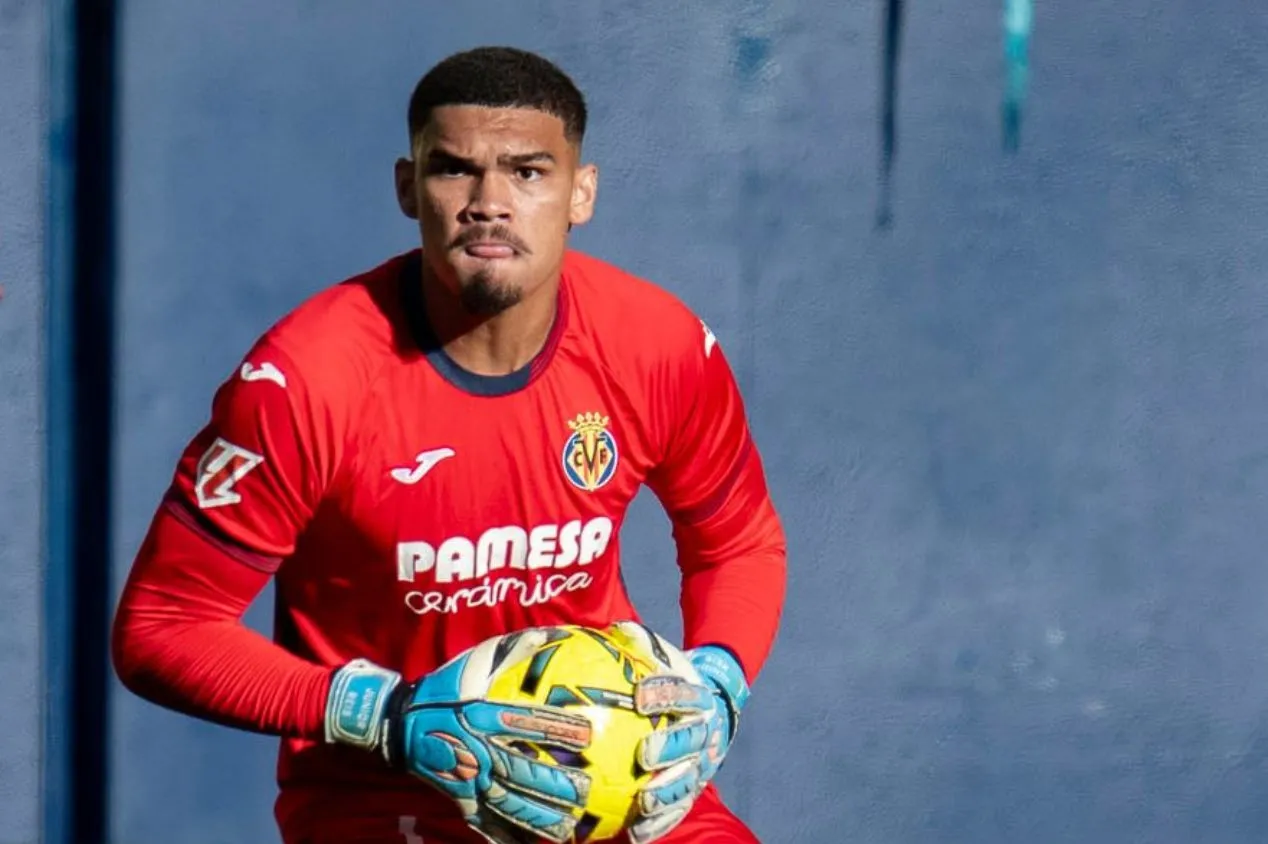 Luiz Junior brilha, Villarreal goleia o Espanyol e se mantém no G-4 de LaLiga