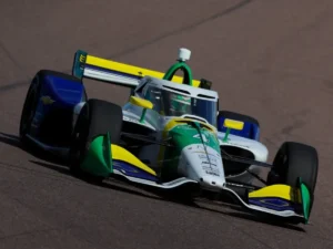 Caio Collet estreia na Fórmula Indy