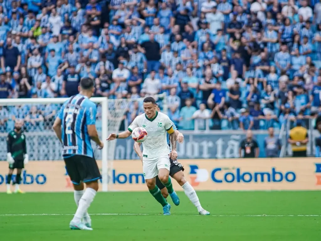 Grêmio e Juventude jogaram a primeira partida da semifinal do Campeonato Gaúcho