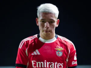 Prestianni é suspenso provisoriamente pela Uefa após denúncia de racismo de Vini Jr.