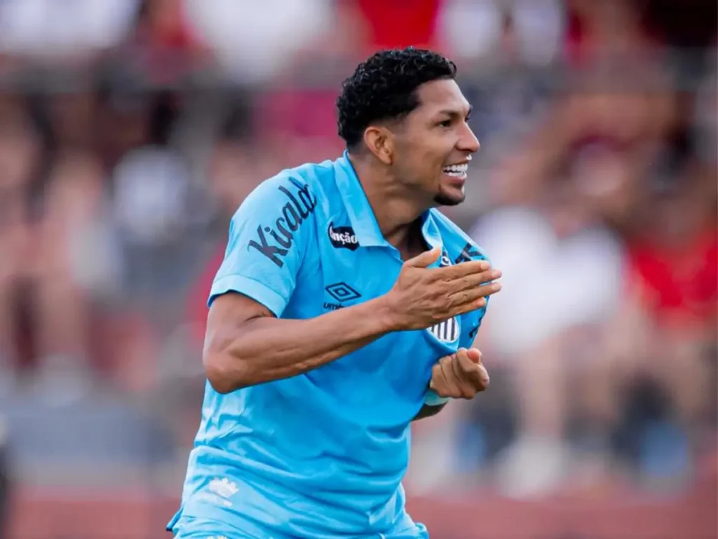 Rony marcou o primeiro gol pelo Santos
